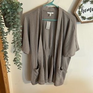 Grey short sleeve cardigan